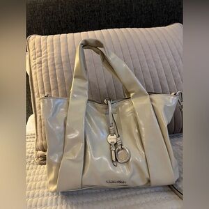 Calvin Klein purse like new